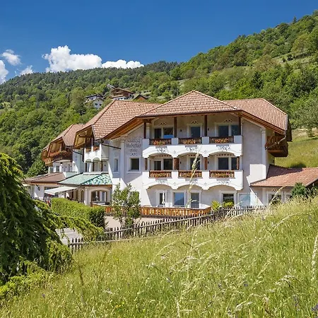 Hotel Hubertusstube-3