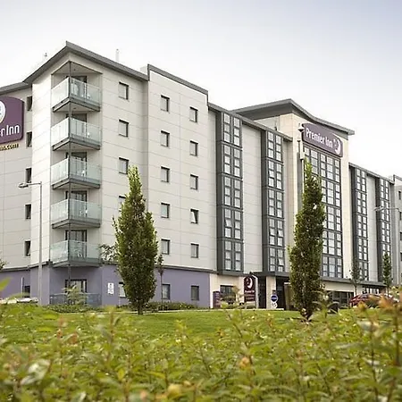 Premier Inn Dublin Airport-2