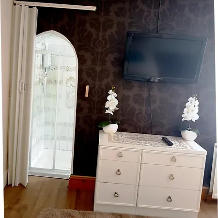 Amber Guesthouse-2