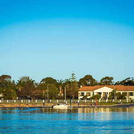 Aquarius Merimbula-3