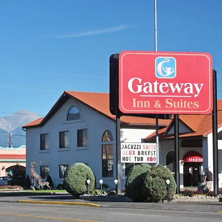 Gateway Inn And Suites-2