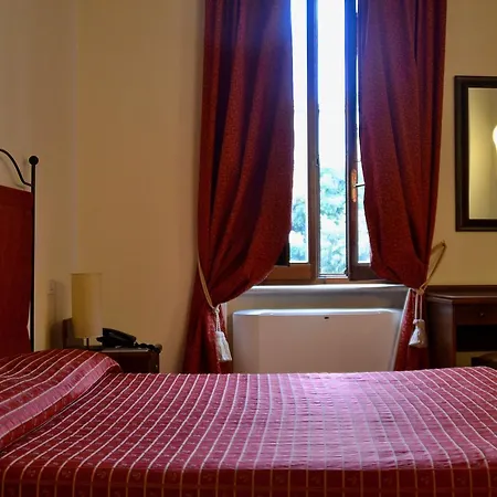 Hotel Italia-3