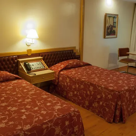 King Hotel-3