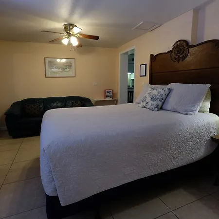 Seahorse Cottages - Adults Only-2