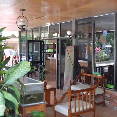 Hotel La Hacienda-2