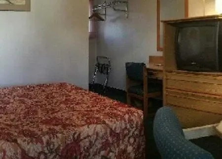 Oregon Trail Motel And Restaurant-2