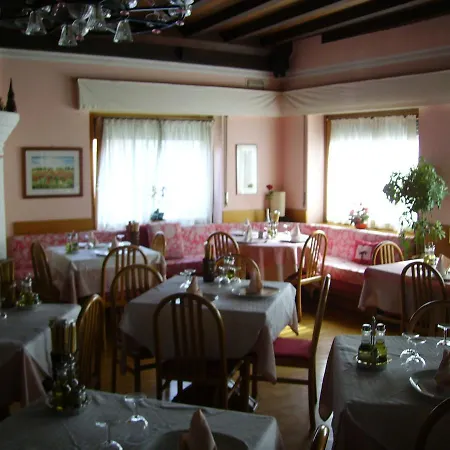 Al Cavallino Rosso-3