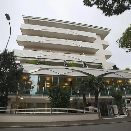Hotel Caribia Pinarella-2