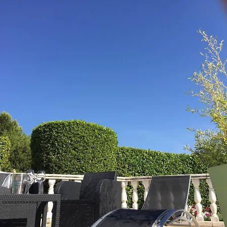 Auberge Les Olivades-3