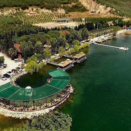 Iznik Askania-3