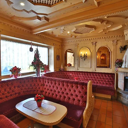 Hotel Serles Superior-3