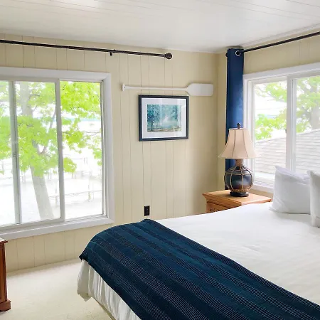 Churchill Pointe Inn-3