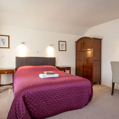 The Abbey Hotel-3