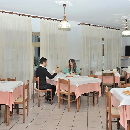 Hotel Lidia-3