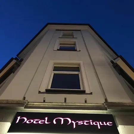 Hotel Mystique-2