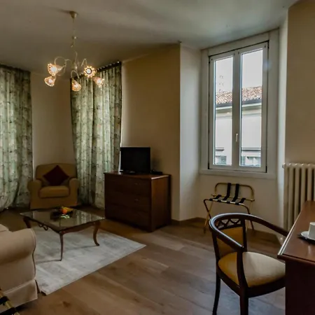 Hotel Moderno-3