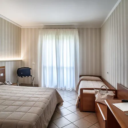Hotel Villa Giulia-3
