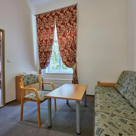 Hotel Mezni Louka-2