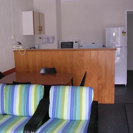 Acacia Lodge Motel-3