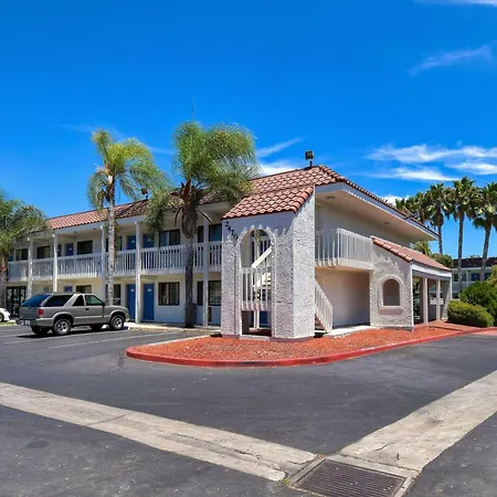 Motel 6-Pomona, Ca - Los Angeles-2