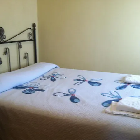 Hotel Mesón del Moro-2