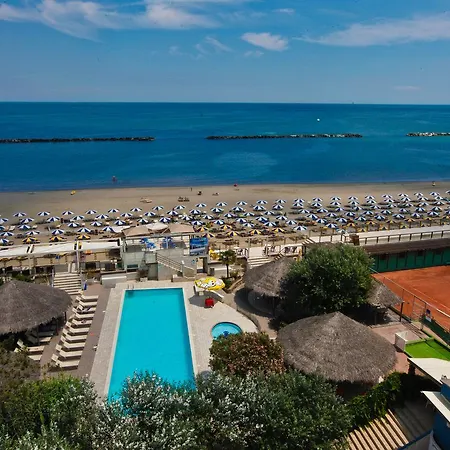 Grand Hotel Azzurra Club-2