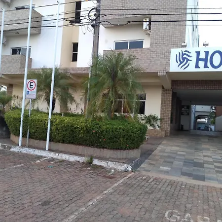 Victoria Plaza Hotel-3