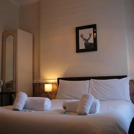 Ardmillan Hotel-3