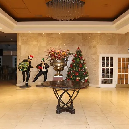 I-Drive Grand Resort & Suites-3
