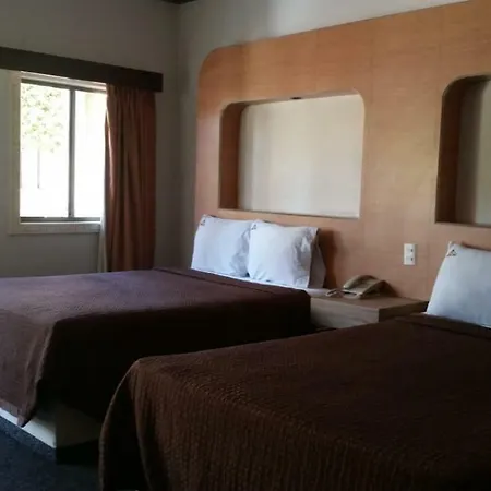 Hotel Azteca Inn-3