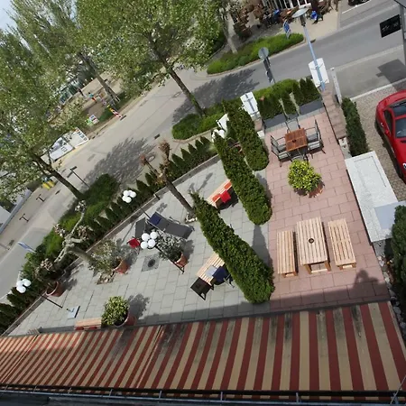 Hotel Knaus am Hafen-2