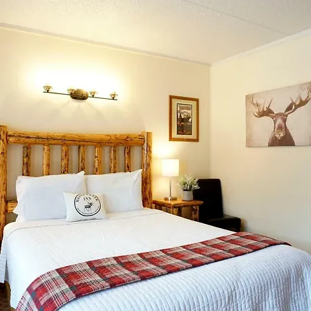 Moose Creek Inn-3
