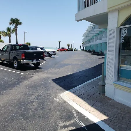 Seascape Inn - Daytona Beach Shores-3