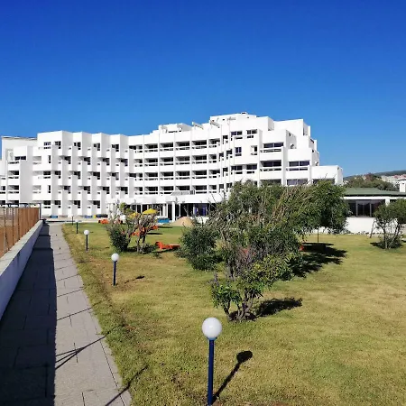 Umh Tarik Hotel-2