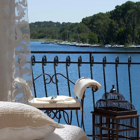 La Caravelle Logis-3