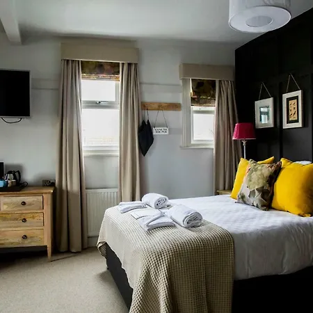 Dunstan House-3