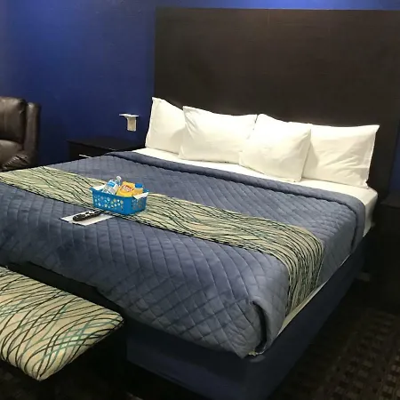 Budget Inn & Suites-2