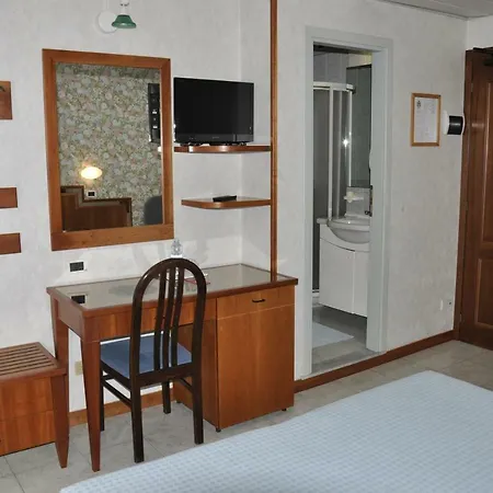 Hotel De France-3
