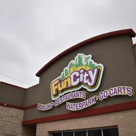 Fun City Resort Hotel-3