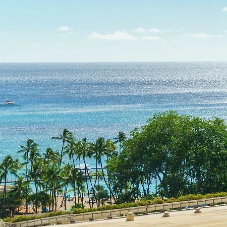 Aqua Palms Waikiki-3