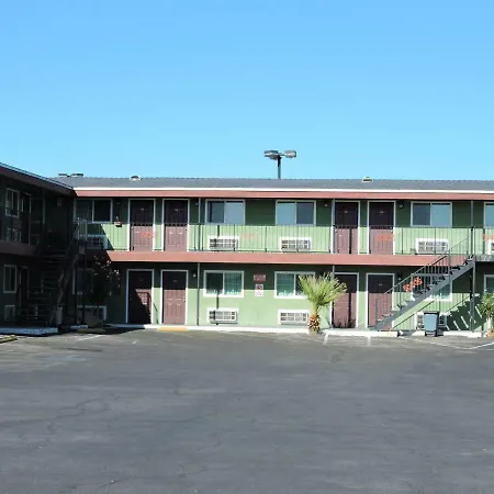American Inn-2