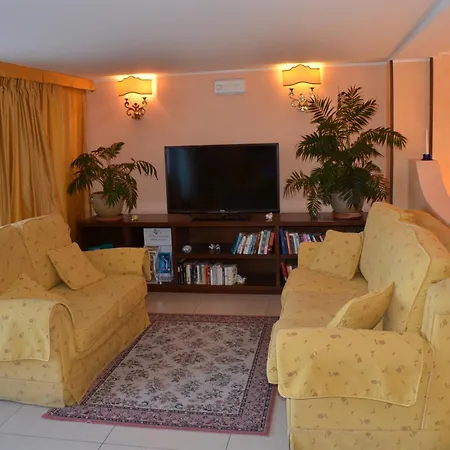 Kalos Hotel-2