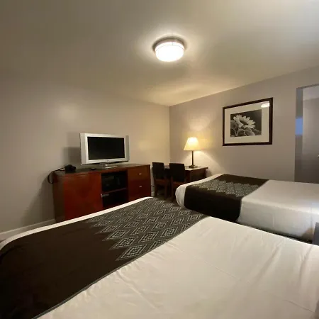 Colonial Motel-3