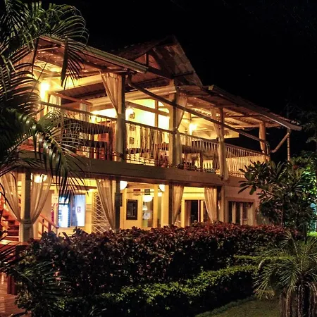 Hotel M&M Beach House-2