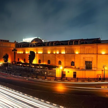 Tahrir Plaza Suites - Museum View-3