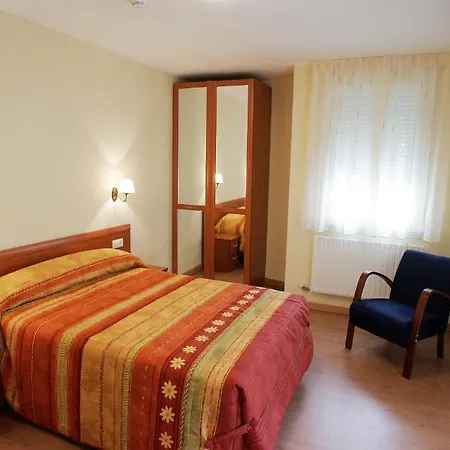 Hostal Hispanico II-3