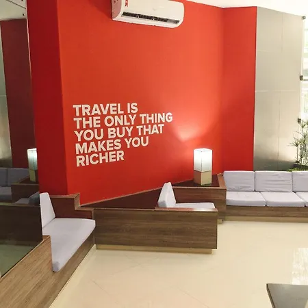 CLH Suites Domingos Ferreira-3