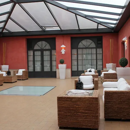 Hospedium Hotel Vittoria Colonna-3