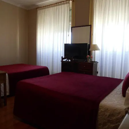 Hotel Larbelo-2