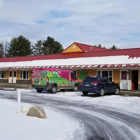 Middlebury Sweets Motel-3